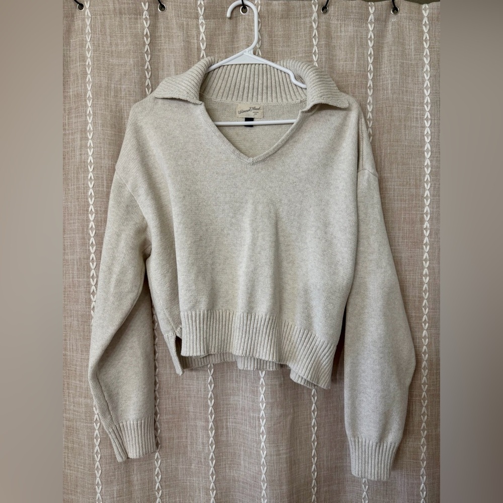 Cream Collared V-Neck Sweater